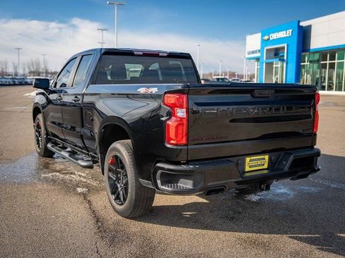 Used 2022 Chevrolet Silverado 1500 RST w/ Redline Edition image 8