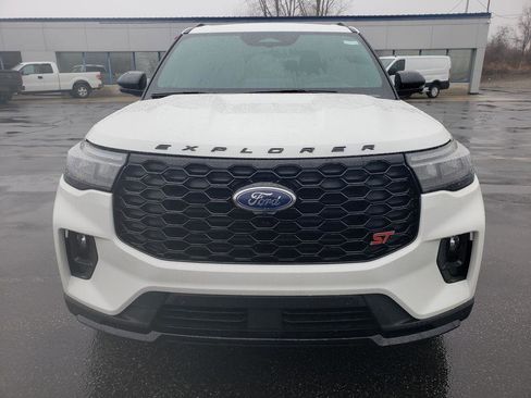 New 2026 Ford Explorer ST w/ Sun And Sound Package image 9