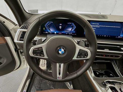 Used 2026 BMW X5 M60i AWD/4WD image 11