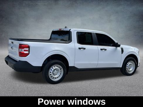 Used 2022 Ford Maverick XL image 6