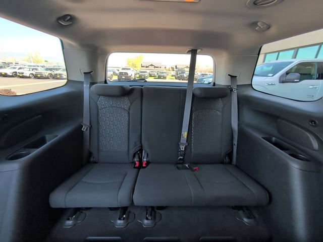Used 2009 GMC Acadia SLE w/ Preferred Package FWD image 16