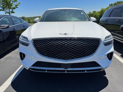Used 2022 Genesis GV70 2.5T w/ Advanced Package AWD/4WD image 2