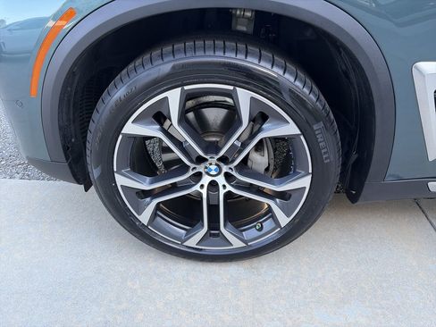Certified 2024 BMW X5 sDrive40i w/ Premium Package RWD image 13