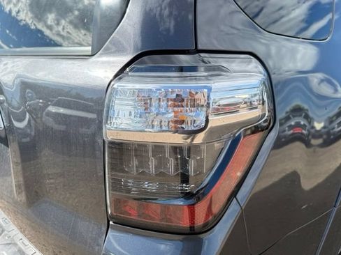 Used 2016 Toyota 4Runner Limited AWD/4WD image 13