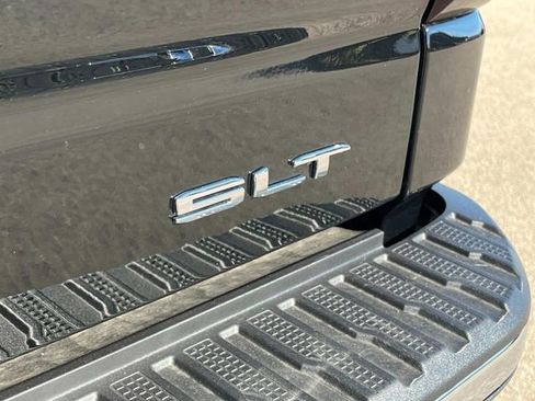 New 2025 GMC Sierra 1500 SLT w/ SLT Premium Plus Package image 13