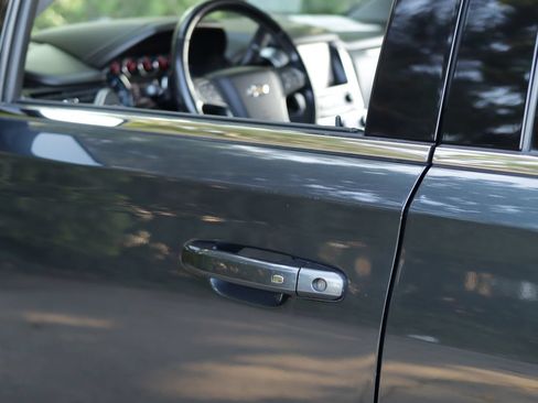 Used 2020 Chevrolet Tahoe LT AWD/4WD image 44