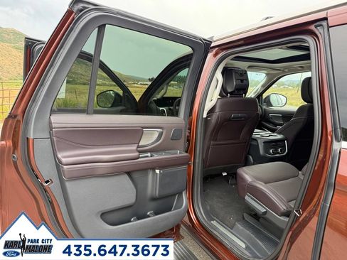 New 2027 Ford Expedition Max Platinum w/ Platinum Ultimate Package AWD/4WD image 24