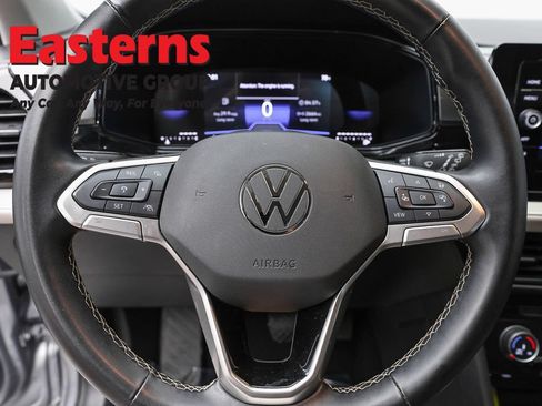 Used 2025 Volkswagen Taos S FWD image 10
