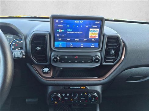 Used 2023 Ford Bronco Sport Outer Banks AWD/4WD image 12