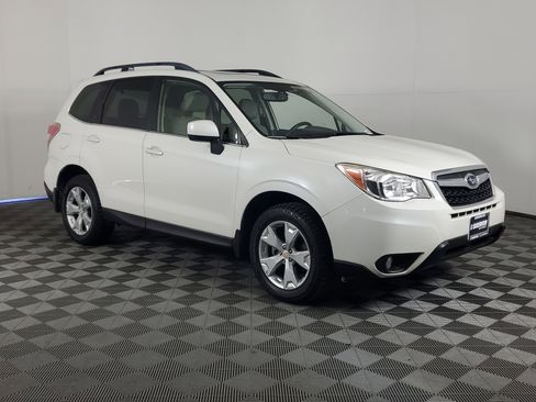 Used 2016 Subaru Forester 2.5i Limited image 2