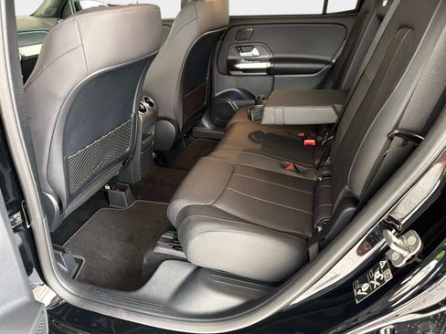 Used 2026 Mercedes-Benz GLB 250 image 14