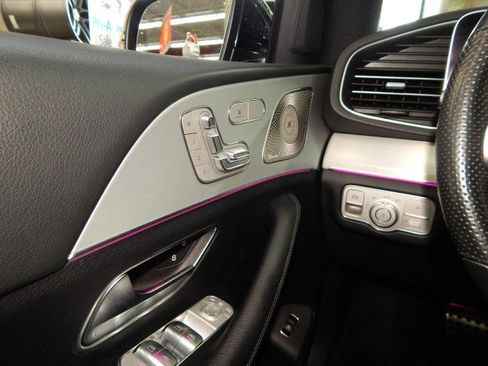 Used 2022 Mercedes-Benz GLE 350 4MATIC w/ AMG Line Exterior image 21