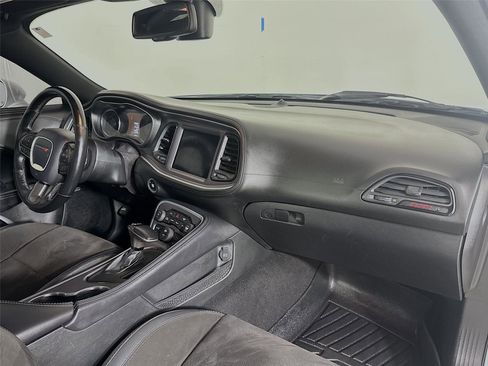 Used 2020 Dodge Challenger R/T Scat Pack w/ Plus Package image 3