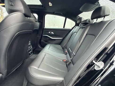 Certified 2025 BMW 330i xDrive Sedan w/ Premium Package image 15