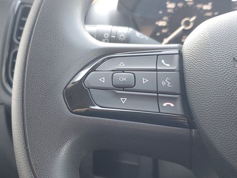 Used 2025 RAM ProMaster 2500 w/ Convenience Group image 11