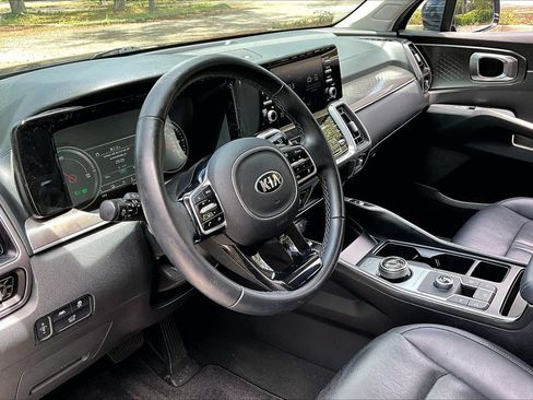 Used 2021 Kia Sorento EX FWD image 14