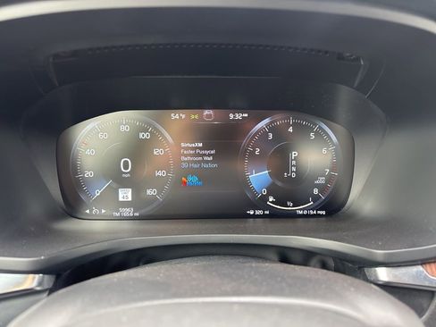 Used 2019 Volvo S60 T6 Inscription image 16