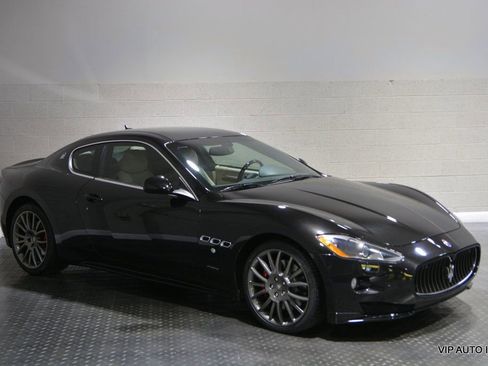 Used 2011 Maserati GranTurismo S image 4