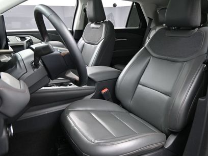 New 2025 Ford Explorer Active w/ Active Comfort Package