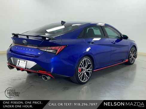 Used 2022 Hyundai Elantra N image 6