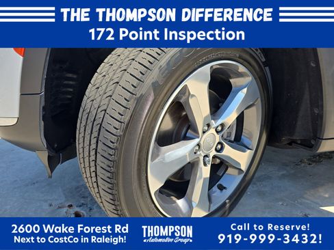Used 2021 Jeep Grand Cherokee L Limited AWD/4WD image 32