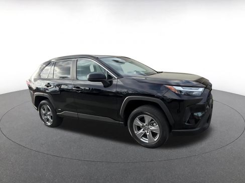 Used 2025 Toyota RAV4 LE image 2