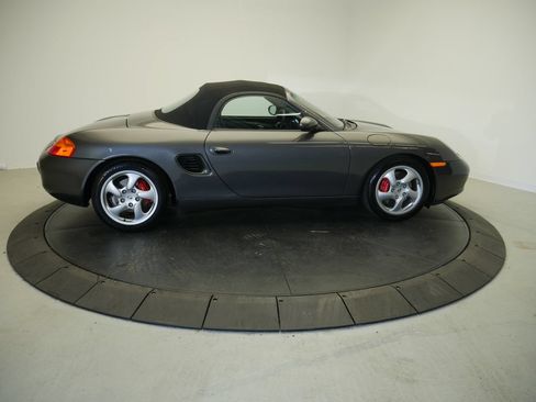 Used 2001 Porsche Boxster S RWD image 8