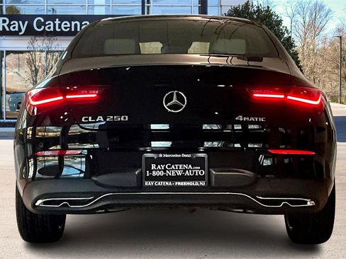 Certified 2025 Mercedes-Benz CLA 250 4MATIC image 4