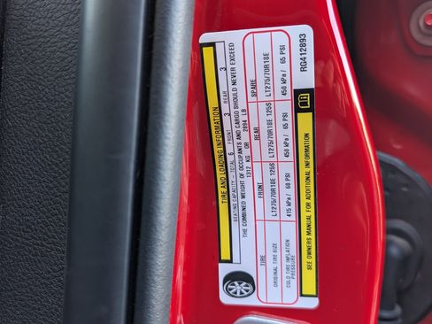 Used 2024 RAM 2500 Big Horn w/ Bed Utility Group image 36