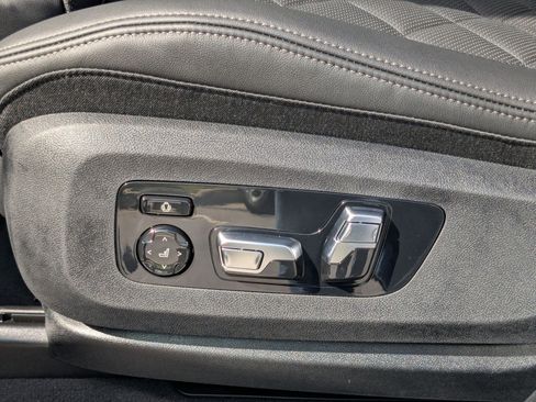 New 2026 BMW X5 xDrive40i w/ M Sport Package image 16