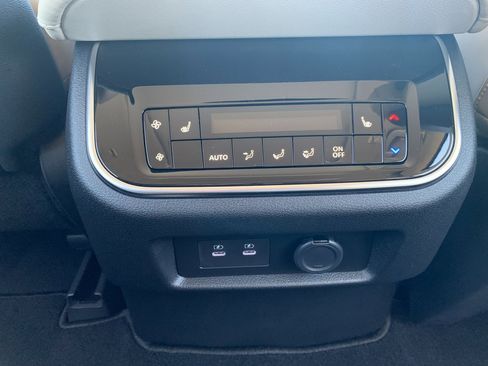 New 2026 Nissan Armada Platinum image 27