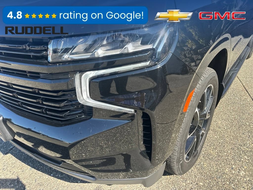 Used 2024 Chevrolet Suburban RST w/ Luxury Package AWD/4WD image 8