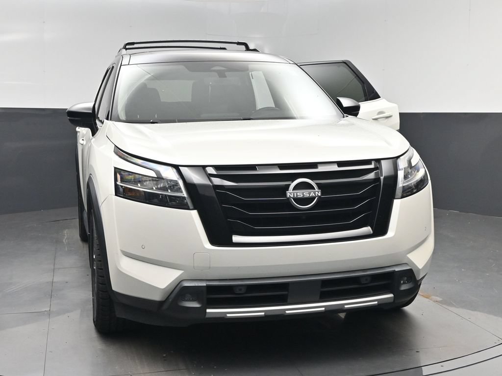 Used 2023 Nissan Pathfinder SL w/ SL Premium Package FWD image 21