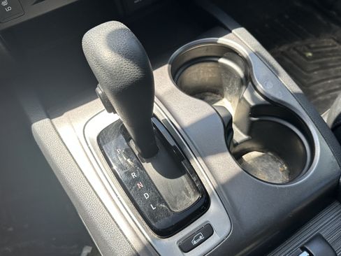 Used 2018 Honda Pilot EX-L image 27