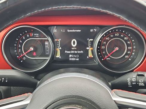 Used 2019 Jeep Wrangler Unlimited Rubicon AWD/4WD image 11