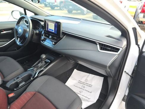 Used 2024 Toyota Corolla SE image 35