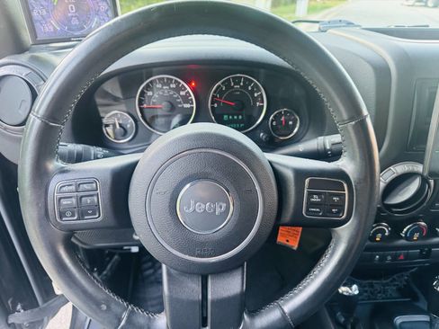 Used 2015 Jeep Wrangler Unlimited Sport w/ Quick Order Package 24S image 24