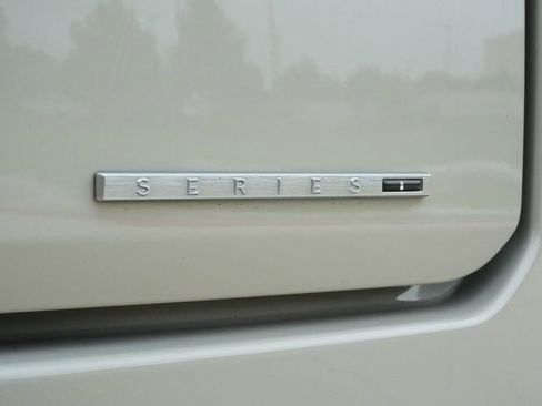 Used 2022 Jeep Wagoneer Series I w/ Premium Group I AWD/4WD image 8