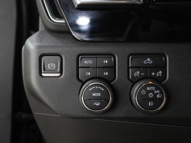Used 2022 Chevrolet Silverado 1500 LT Trail Boss w/ Protection Package AWD/4WD image 25