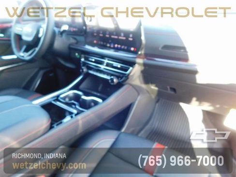 New 2026 Chevrolet Traverse RS w/ LPO, Floor Liner Package AWD/4WD image 19