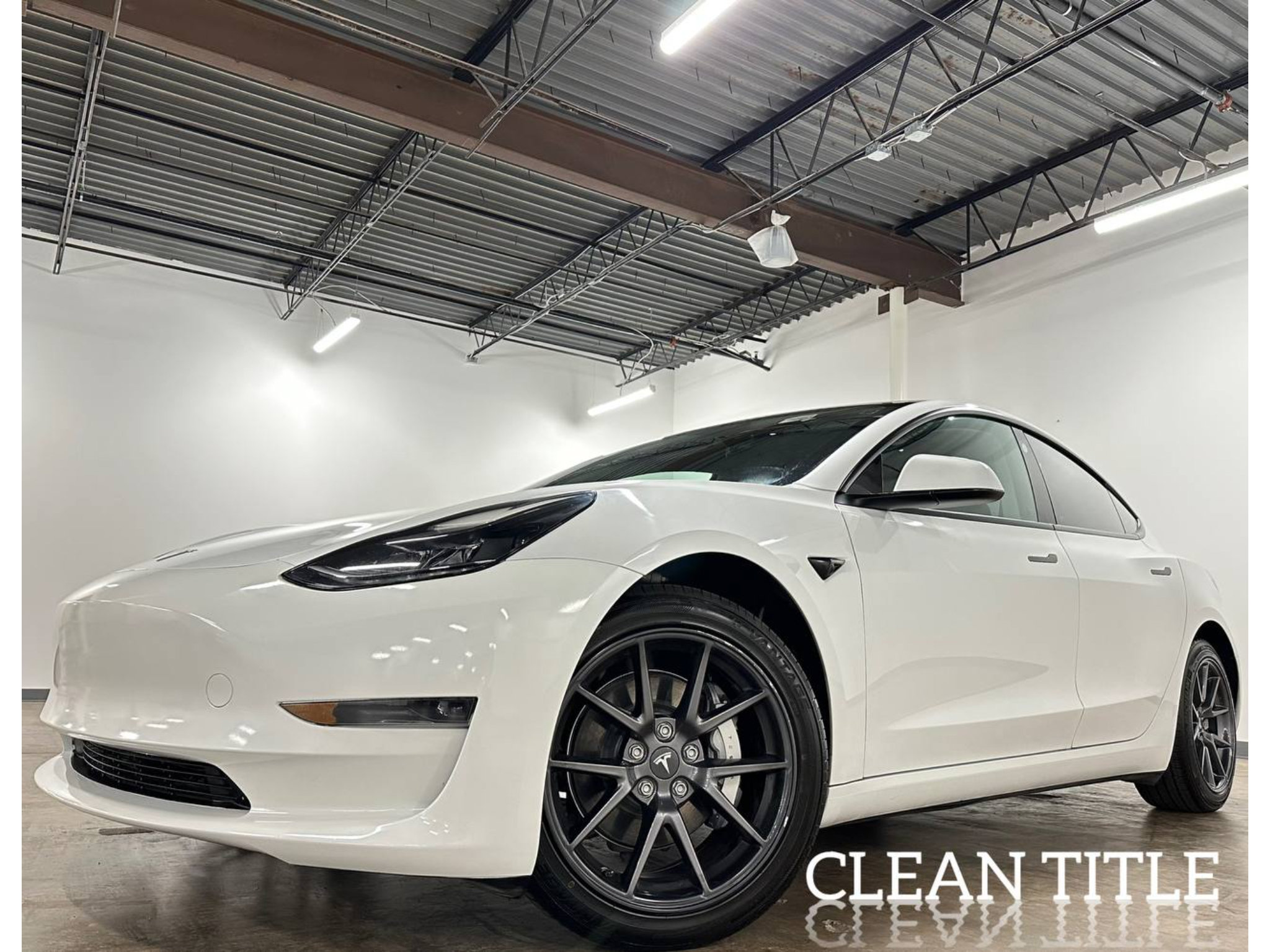 Used 2023 Tesla Model 3 Standard Range RWD image 1