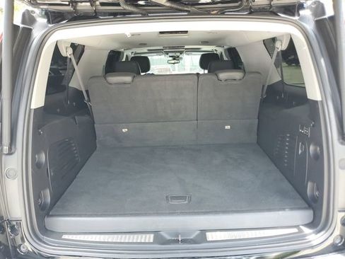Used 2020 Cadillac Escalade ESV Premium Luxury RWD image 8
