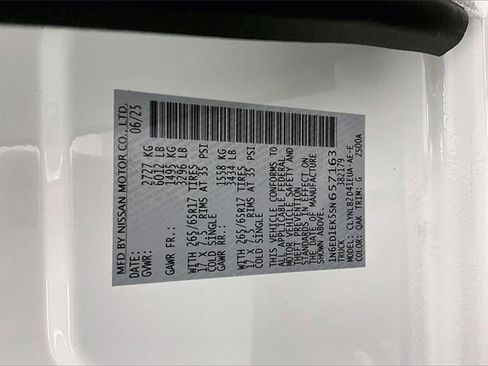 New 2025 Nissan Frontier SV image 37