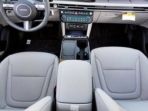 New 2026 Hyundai Tucson Limited image 27