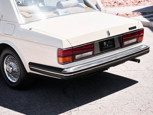 Used 1990 Rolls-Royce Silver Spur II image 9