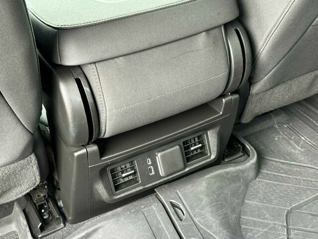 Used 2023 Chevrolet Silverado 1500 LT w/ Protection Package AWD/4WD image 15