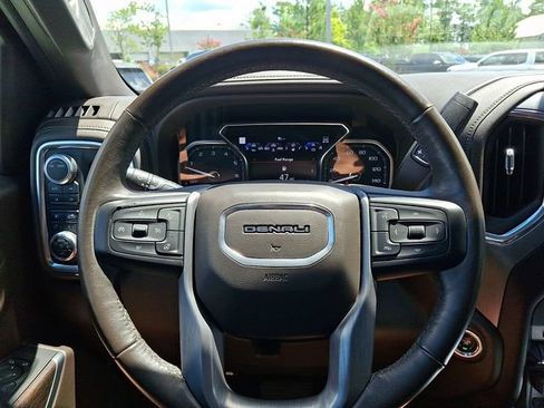 Used 2020 GMC Sierra 1500 Denali w/ Denali Ultimate Package AWD/4WD image 27