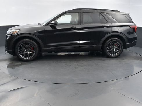 New 2026 Ford Explorer ST w/ Sun And Sound Package image 18