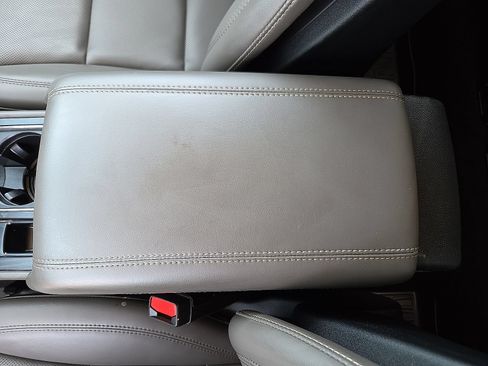Certified 2024 Lincoln Corsair FWD w/ Equipment Group 101A image 15