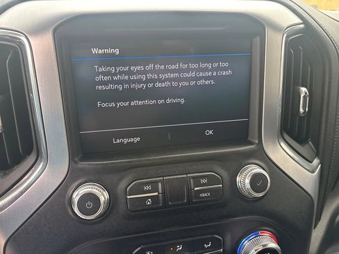 Used 2021 GMC Sierra 1500 SLE AWD/4WD image 27